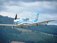 flying_revue.jpg