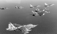 naše_skupina_při_přeletu_z_holandska_do_belgie_ve_složení_2x_su-25,_2xmig-29,_1x_l-59_z_druhého_byla_pořízena_tato_fotka_a_vedoucí_2x_f-16_belgického_letectva.jpg